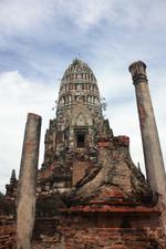 Wat Ratchaburana