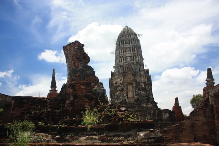 Wat Ratchaburana 5