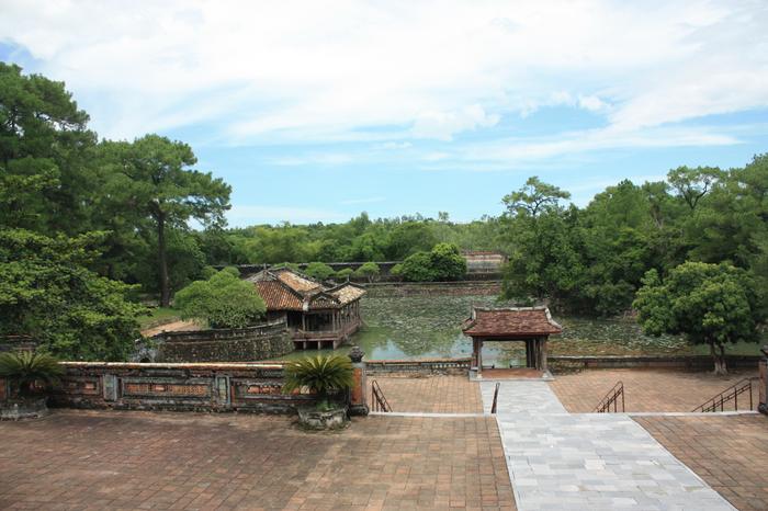 Tomb of Tu Doc