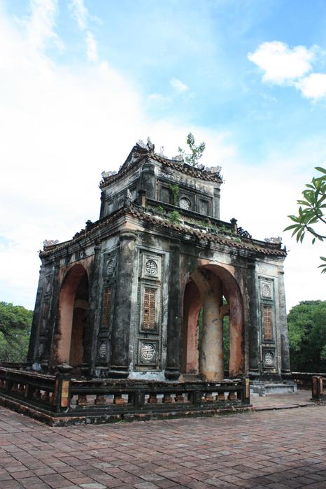 Tomb of Tu Doc 2